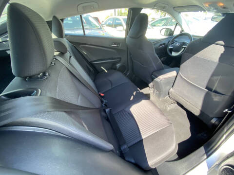 2018 Toyota Prius Two