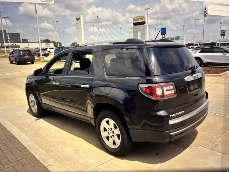 2015 GMC Acadia SLE-2