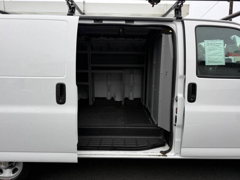 2021 Chevrolet Express 3500