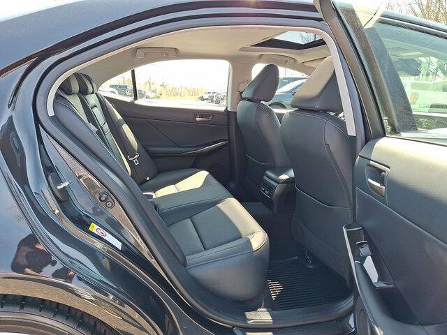 2018 Lexus IS 300