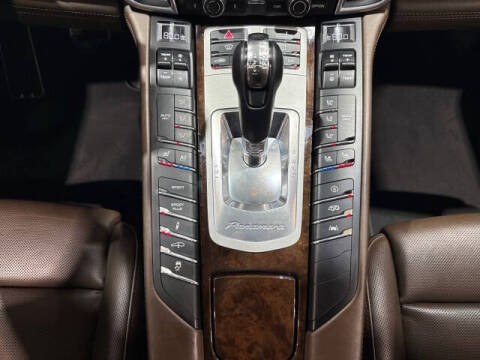 2015 Porsche Panamera