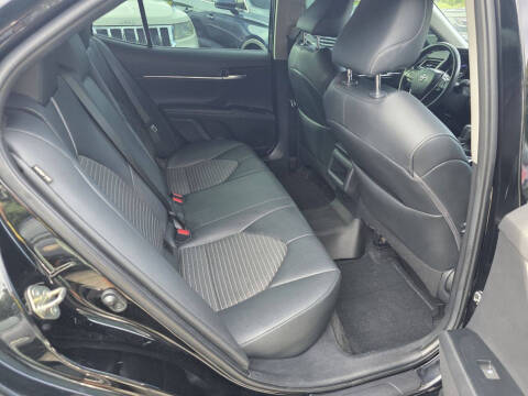 2019 Toyota Camry SE