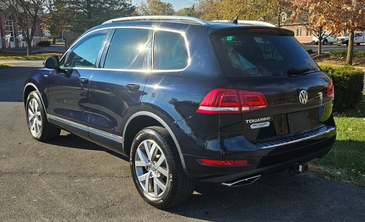 2014 Volkswagen Touareg for sale at C.C.R. Auto Sales in New Lenox, IL