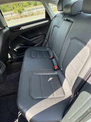 2012 Volkswagen Passat