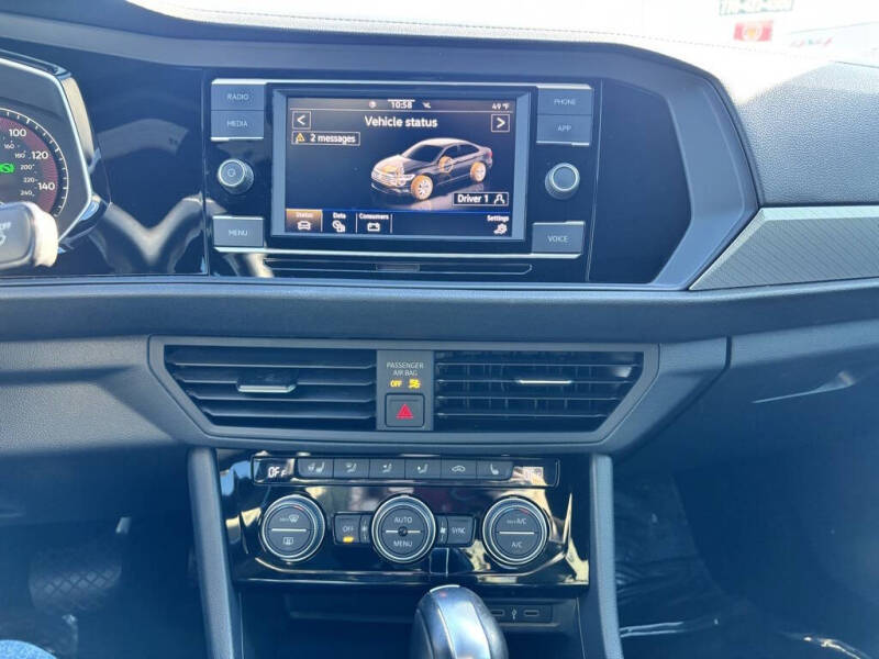 2020 Volkswagen Jetta R-Line