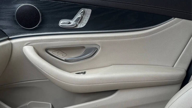 2018 Mercedes-Benz E-Class E 300