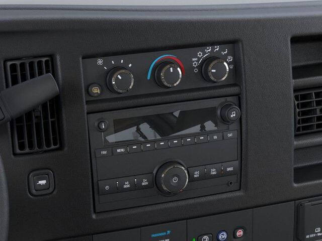 2025 Chevrolet Express 2500