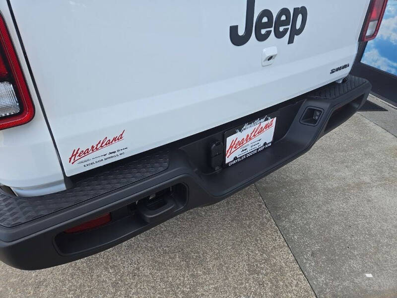 2026 Jeep Gladiator Sahara
