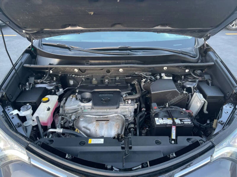 2016 Toyota RAV4 LE