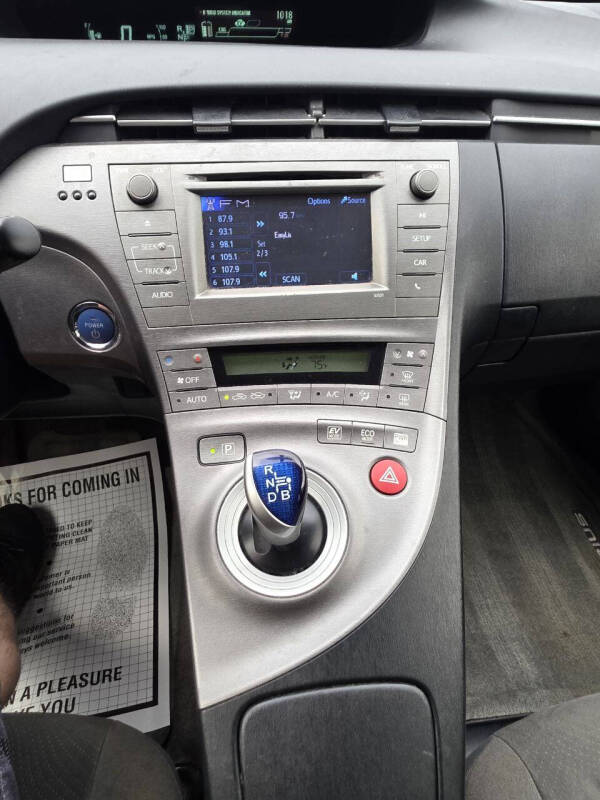 2012 Toyota Prius Two
