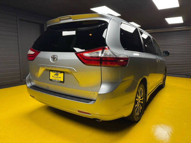 2019 Toyota Sienna