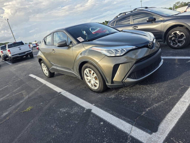 2021 Toyota C-HR LE