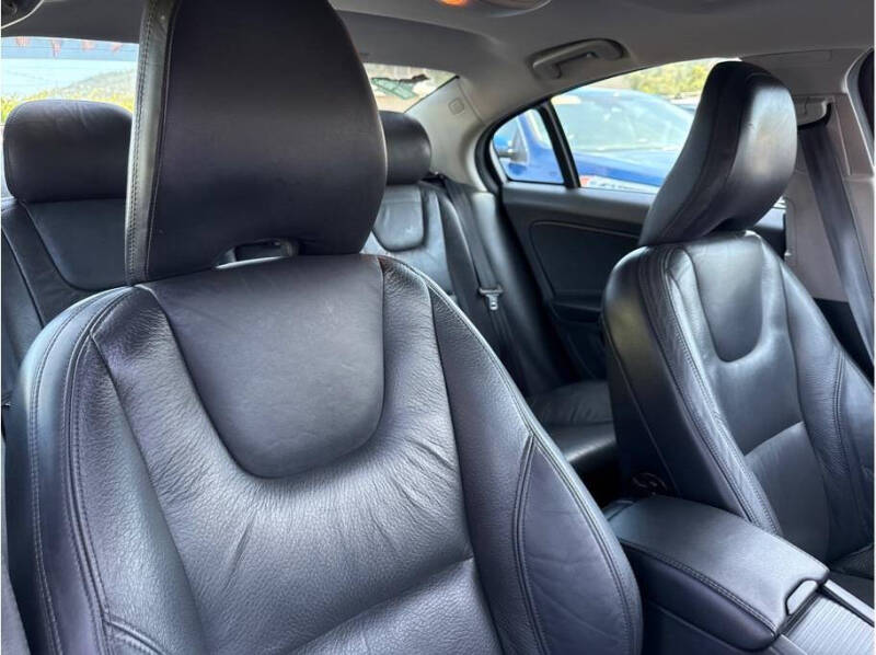 2012 Volvo S60 T5