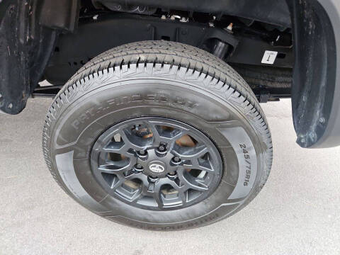 2022 Toyota Tacoma SR5