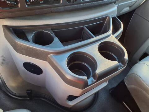 2013 Ford E-Series E-350 SD