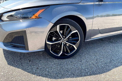 2025 Nissan Altima 2.5 SR