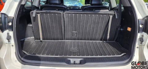 2017 Toyota Highlander Limited Platinum