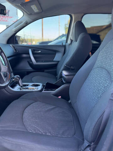 2012 GMC Acadia SLE