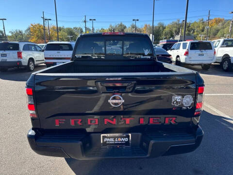 2022 Nissan Frontier SV