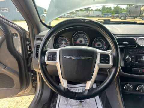 2013 Chrysler 200 Touring
