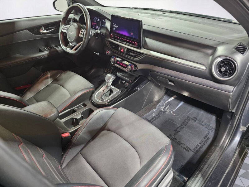 2024 Kia Forte GT