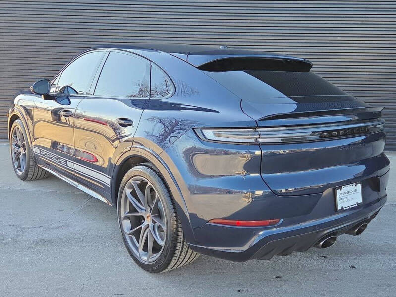 2026 Porsche Cayenne GTS Coupe