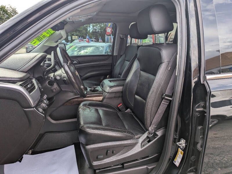 2017 Chevrolet Suburban LT