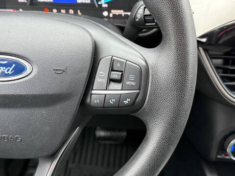 2021 Ford Escape Hybrid SE