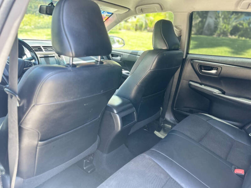 2016 Toyota Camry LE
