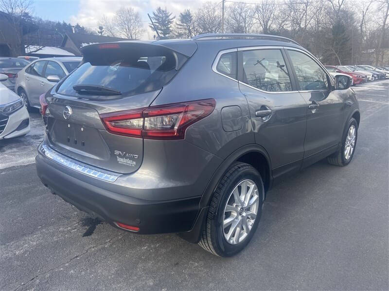 2021 Nissan Rogue Sport SV