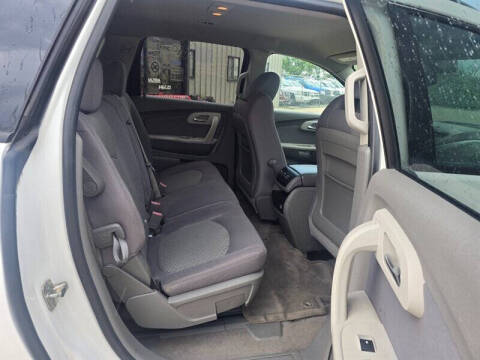 2010 Chevrolet Traverse LS