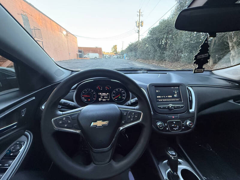 2017 Chevrolet Malibu LS