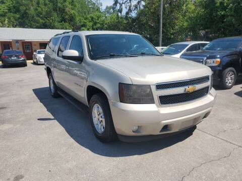 2012 Chevrolet Suburban for sale at FAMILY AUTO BROKERS in Longwood FL