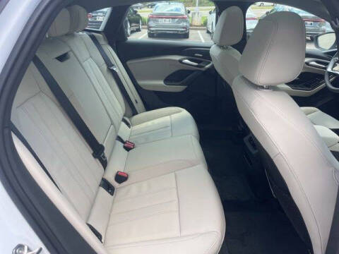 2025 Audi A6 Sportback e-tron Premium Plus