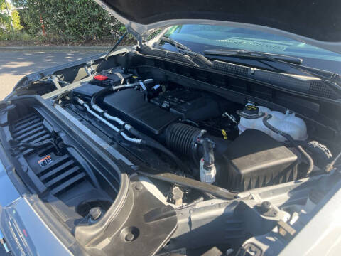 2024 GMC Sierra 1500 Elevation Standard