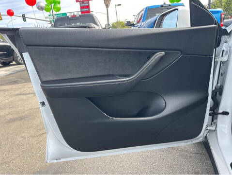 2021 Tesla Model Y Standard Range