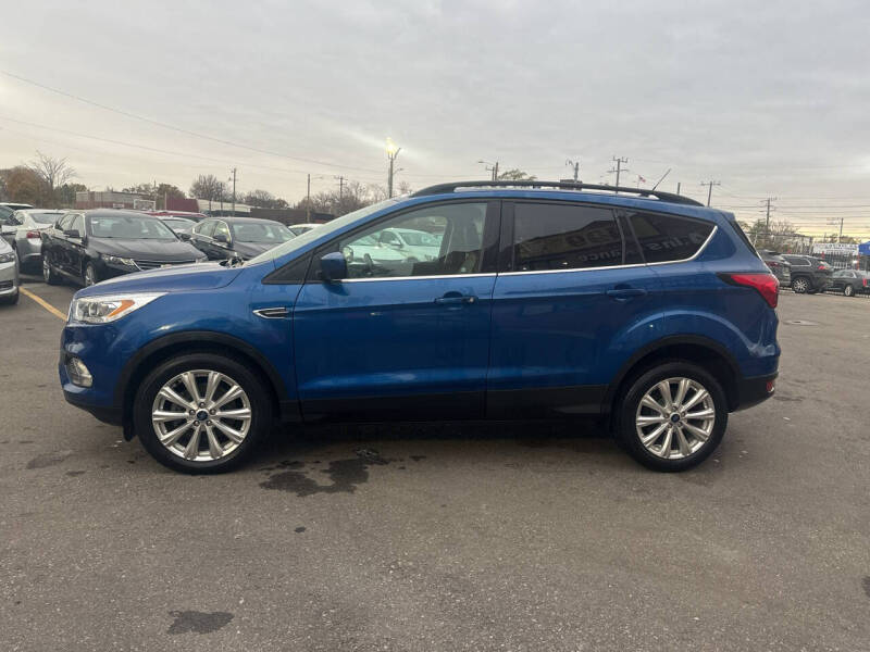 2019 Ford Escape SEL photo 5