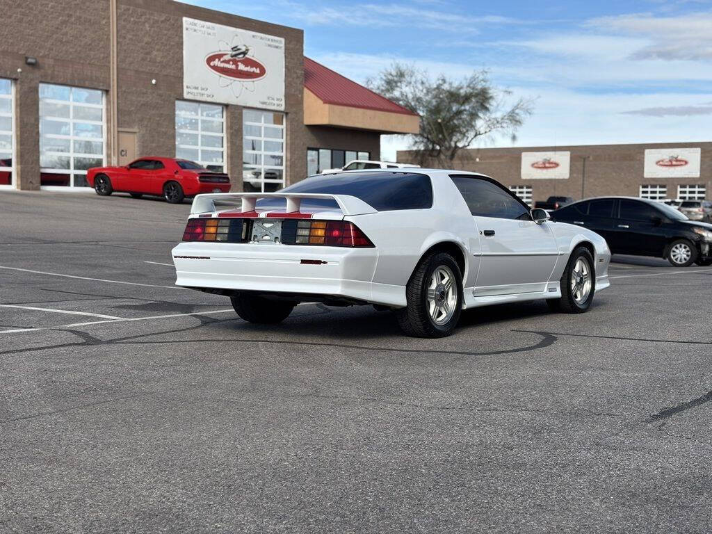 1992 Chevrolet Camaro 34