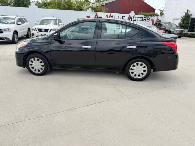 2019 Nissan Versa
