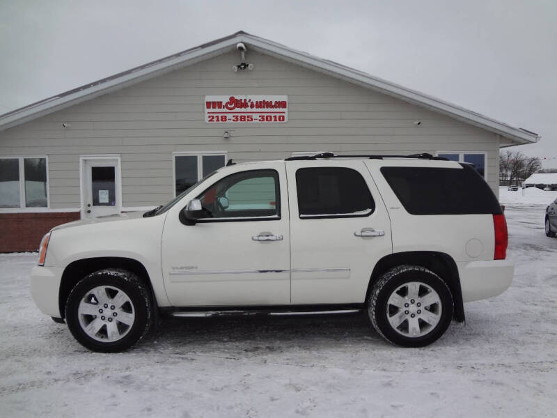 2011 GMC Yukon SLT's photo