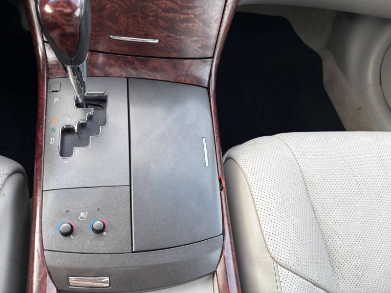2011 Toyota Avalon Limited