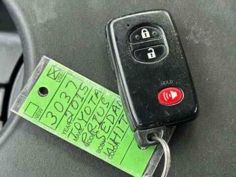 2015 Toyota Prius Two