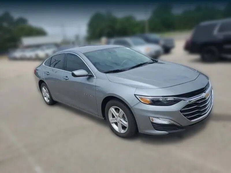 2025 Chevrolet Malibu LS