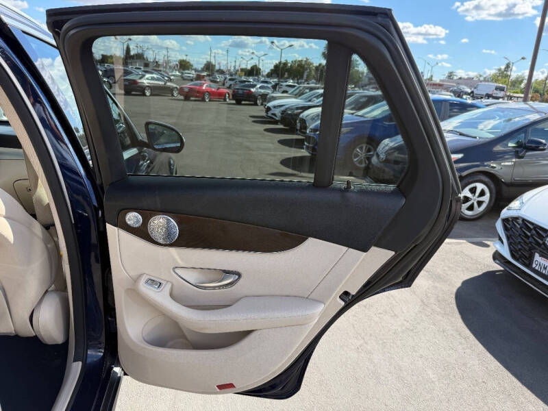 2019 Mercedes-Benz GLC GLC 350e 4MATIC