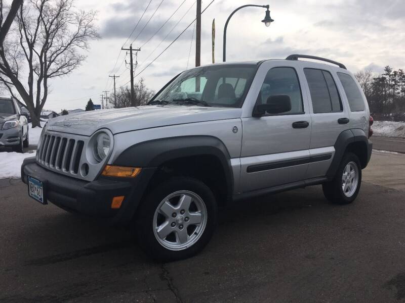 2007 Jeep Liberty for sale at Premier Motors LLC in Crystal MN