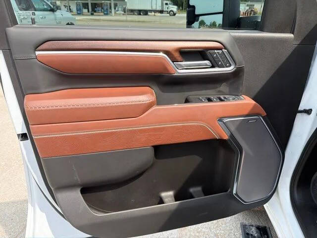 2025 GMC Sierra 2500HD