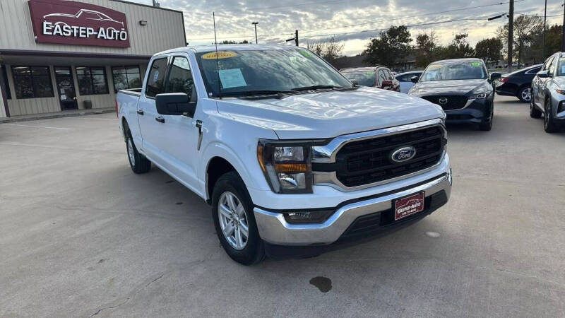 2023 Ford F-150 XLT photo 4