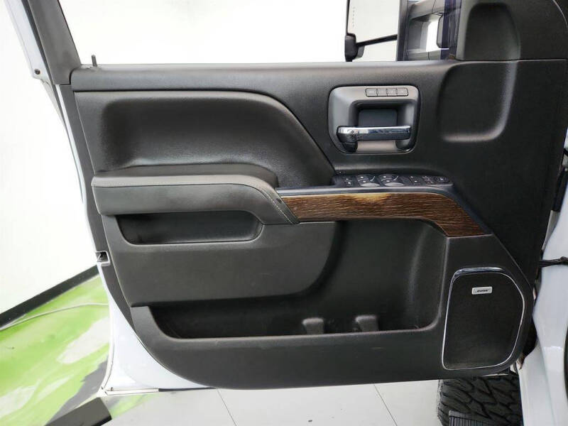 2018 GMC Sierra 2500HD Denali