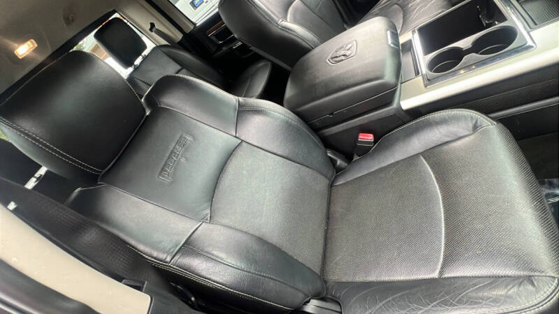 2015 RAM 1500 Laramie