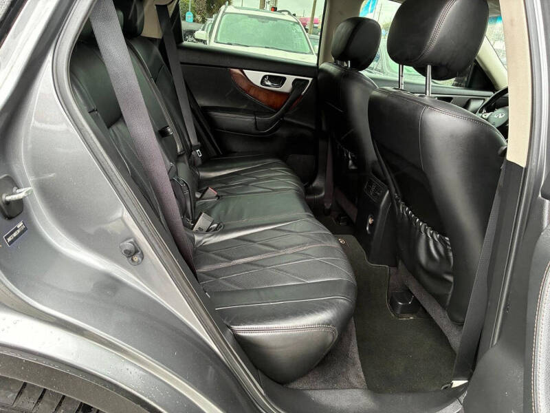 2014 Infiniti QX70